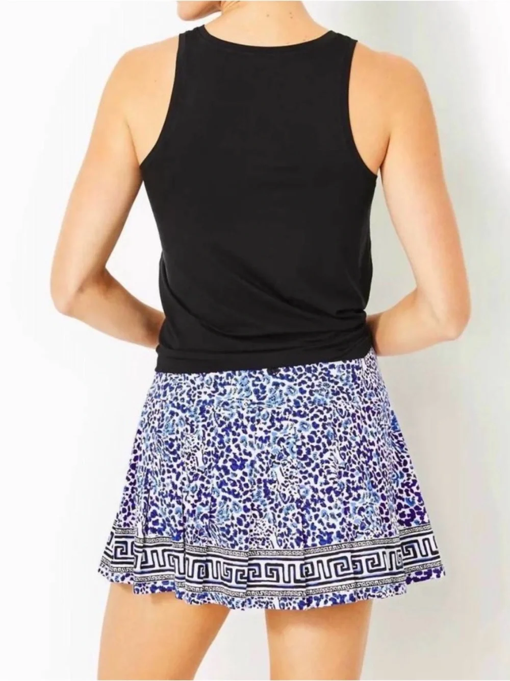 Lilly Pulitzer Annora Skort in the Resort White Twisted Up Engineered print Sz M - Picture 2 of 9